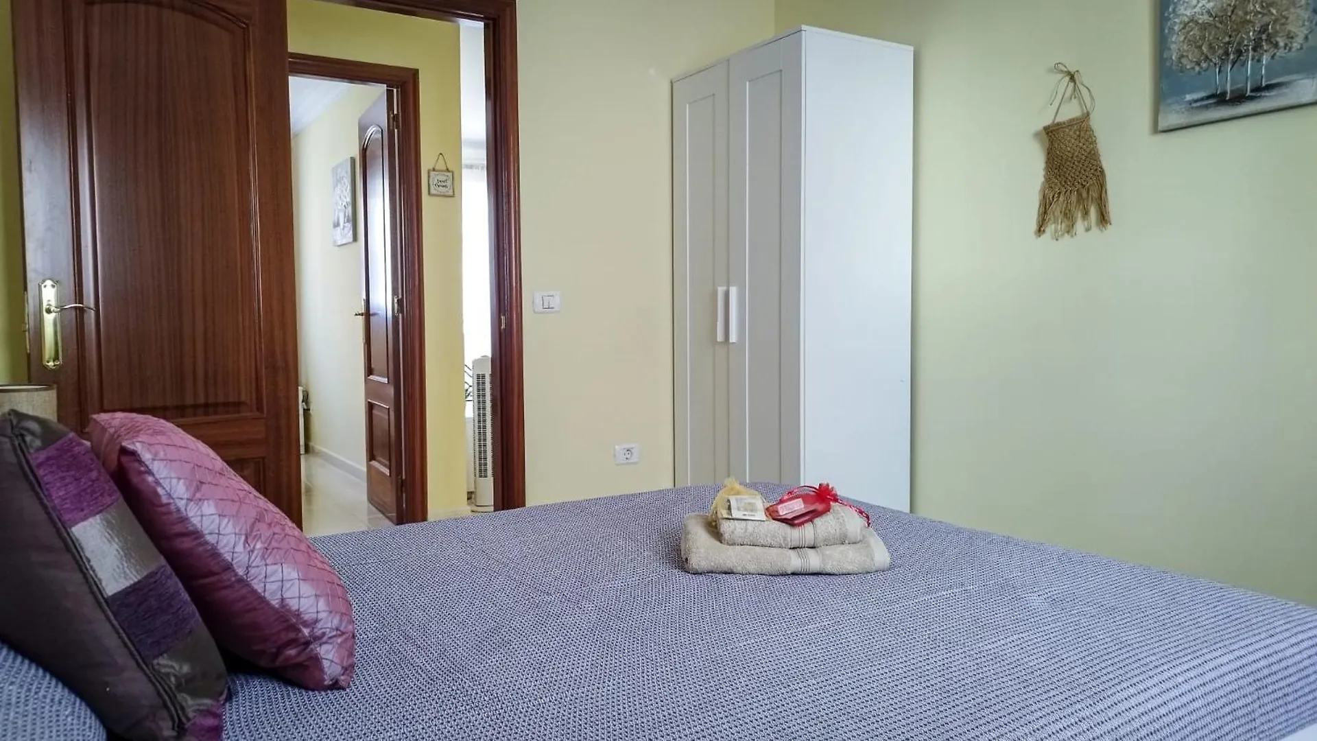 Gold Dreams Apartment San Isidro  Spain